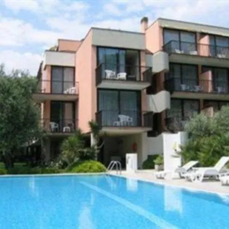 Holiday Hotel 3*